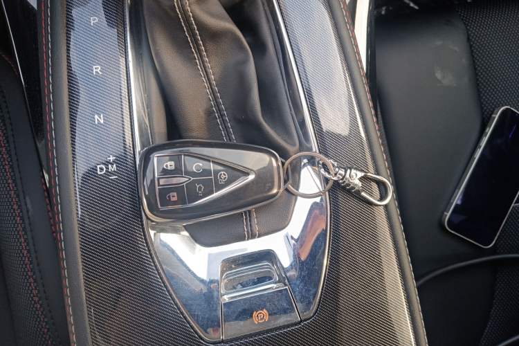 Used CHANGAN OSHAN X5 2021 1.6L CVT Luxury Model Vehicle Key