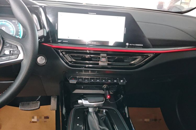 Used CHANGAN OSHAN X5 2021 1.6L CVT Luxury Model Audio And AC Panel