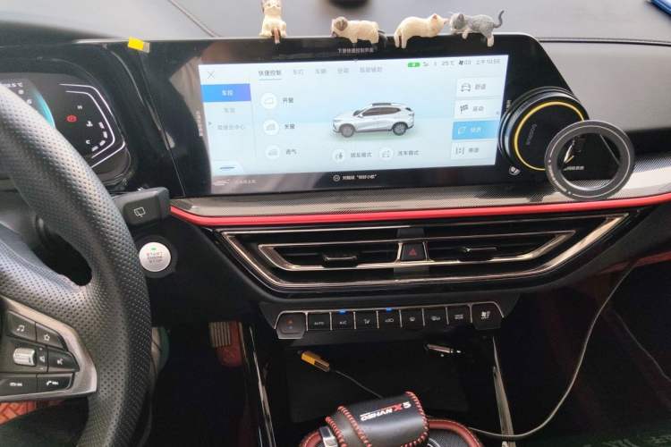 Used CHANGAN OSHAN X5 2021 1.5T DCT Flagship Edition Audio And AC Panel