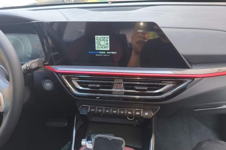 Used CHANGAN OSHAN X5 2021 1.5T DCT Flagship Edition Audio And AC Panel
