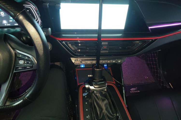 Used CHANGAN OSHAN X5 2021 1.5T DCT Flagship Edition Audio And AC Panel