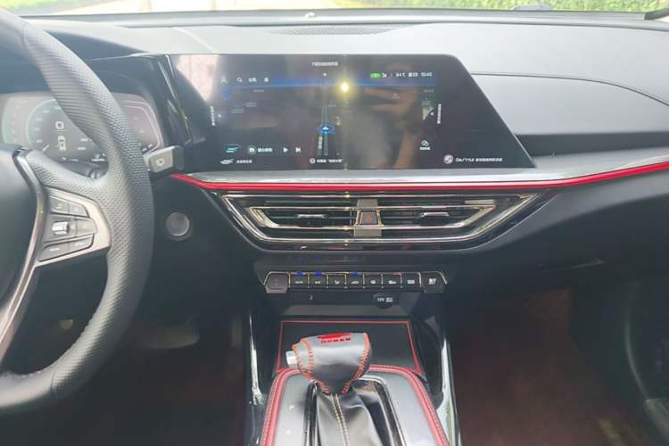 Used CHANGAN OSHAN X5 2021 1.5T DCT Flagship Edition Audio And AC Panel