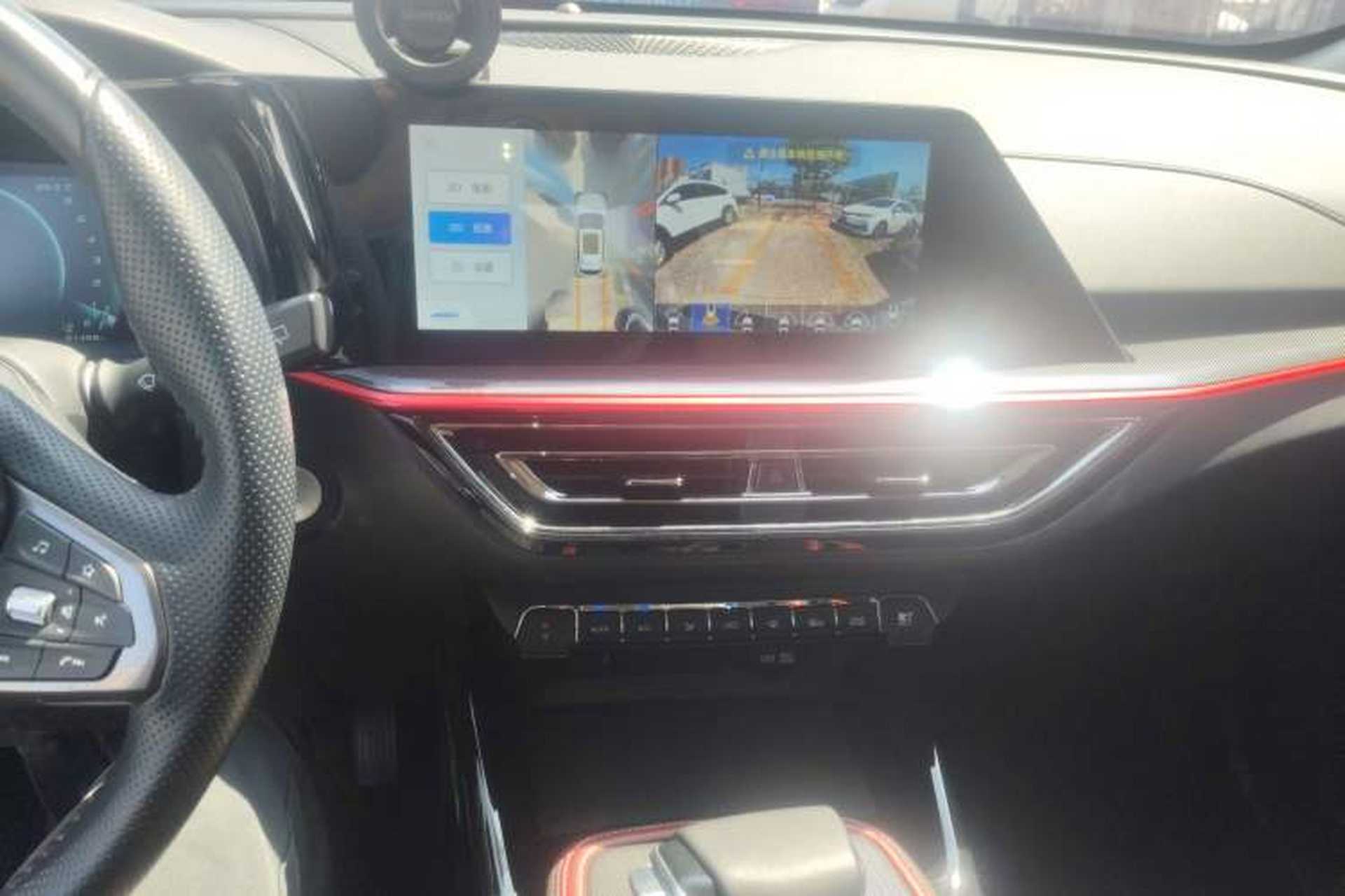 Used CHANGAN OSHAN X5 2021 1.5T DCT Flagship Edition Audio And AC Panel