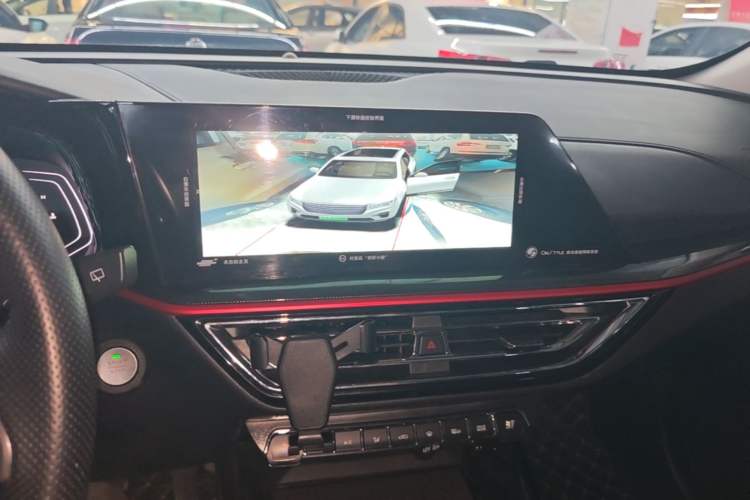 Used CHANGAN OSHAN X5 2021 1.5T DCT Prestige Edition Audio And AC Panel