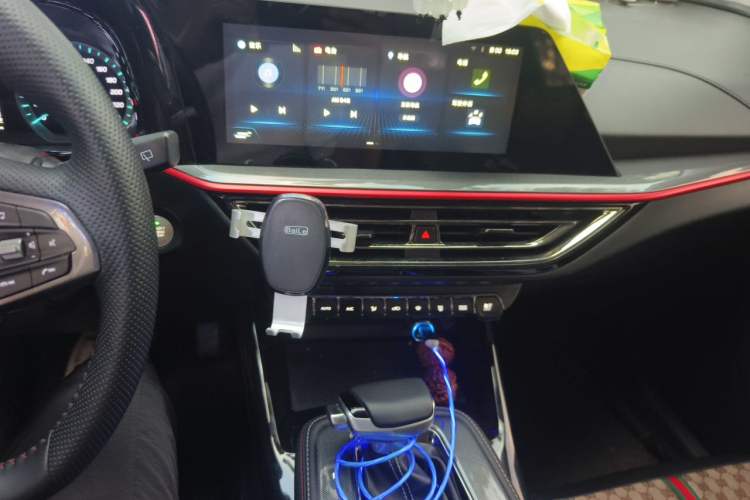 Used CHANGAN OSHAN X5 2021 1.5T DCT Luxury Edition Audio And AC Panel