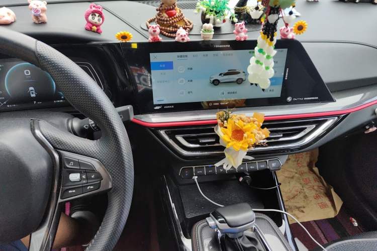 Used CHANGAN OSHAN X5 2021 1.5T DCT Luxury Edition Audio And AC Panel