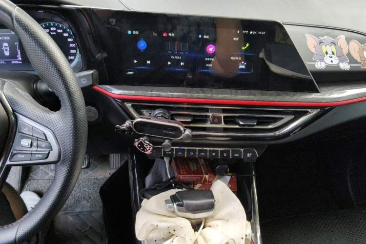 Used CHANGAN OSHAN X5 2021 1.5T DCT Luxury Edition Audio And AC Panel