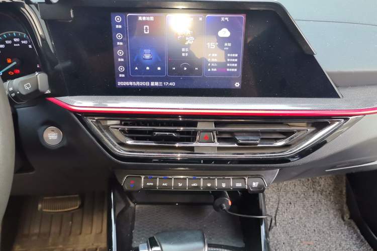 Used CHANGAN OSHAN X5 2021 1.6L CVT Luxury Version Audio And AC Panel
