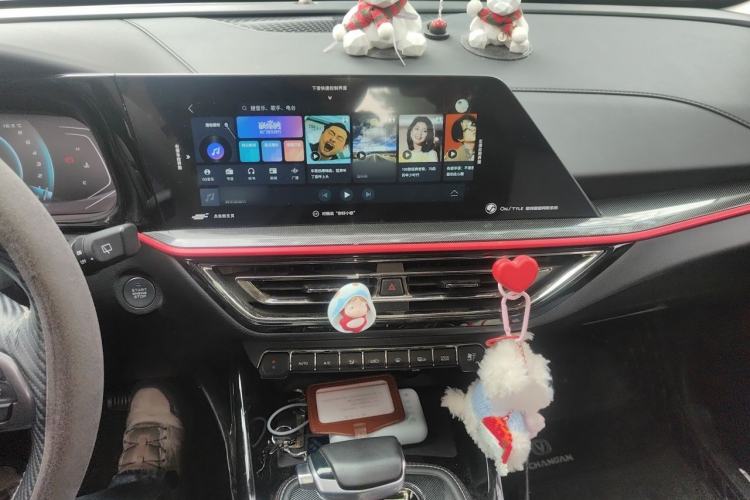 Used CHANGAN OSHAN X5 2021 1.5T DCT Luxury Edition Audio And AC Panel