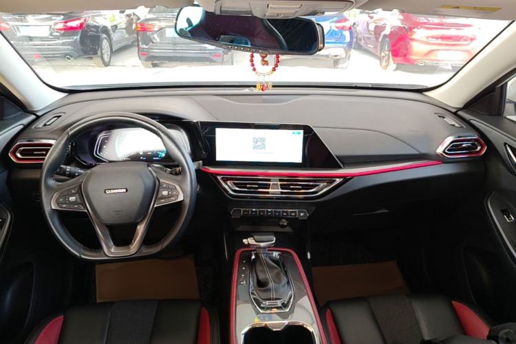 Used CHANGAN OSHAN X5 2021 1.5T DCT Prestige Edition Center Console