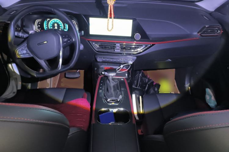 Used CHANGAN OSHAN X5 2021 1.5T DCT Flagship Edition Center Console