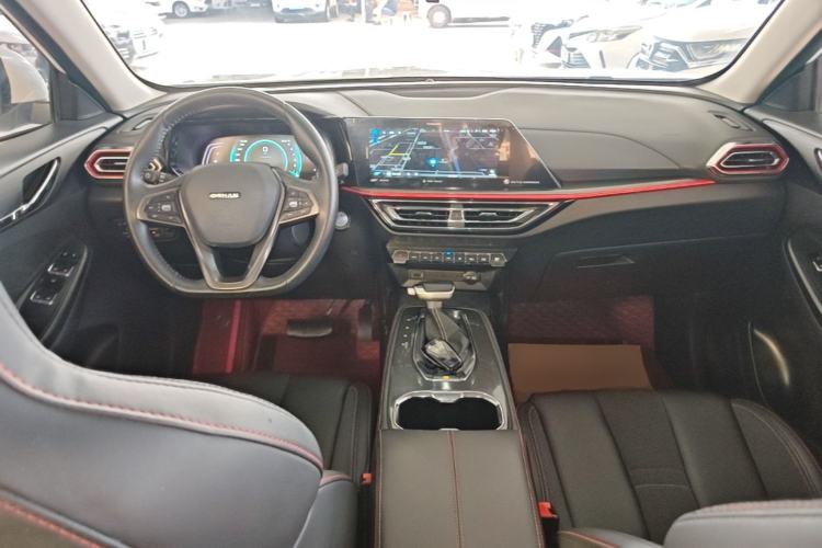 Used CHANGAN OSHAN X5 2021 1.6L CVT Luxury Model Center Console
