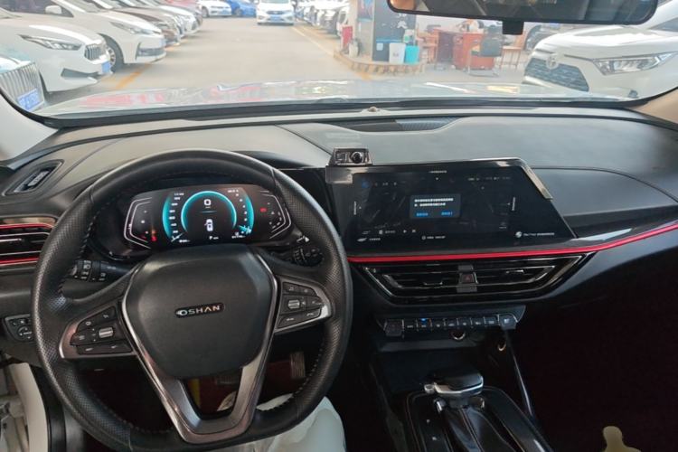 Used CHANGAN OSHAN X5 2021 1.5T DCT Flagship Edition Center Console