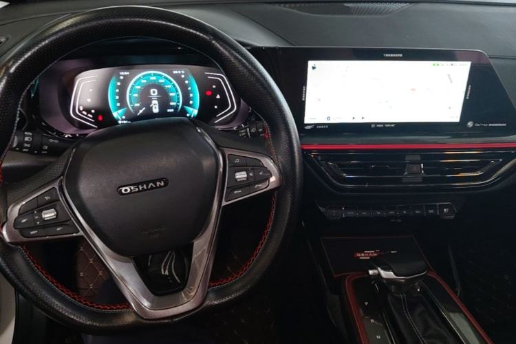 Used CHANGAN OSHAN X5 2021 1.5T DCT Prestige Edition Center Console