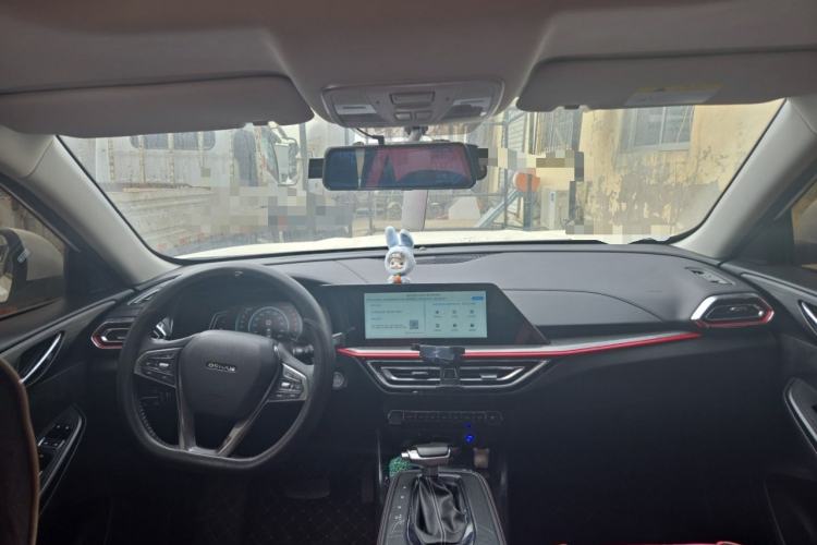Used CHANGAN OSHAN X5 2021 1.5T DCT Prestige Edition Center Console