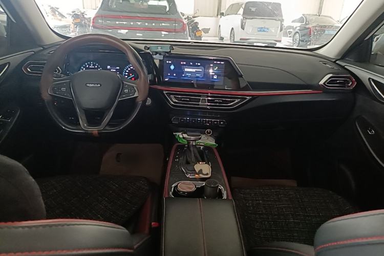 Used CHANGAN OSHAN X5 2021 Revised Version 1.5T DCT Luxury Edition Center Console