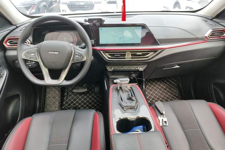 Used CHANGAN OSHAN X5 2021 1.5T DCT Prestige Edition Center Console