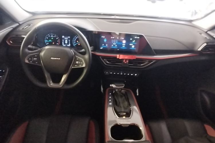 Used CHANGAN OSHAN X5 2021 1.5T DCT Luxury Edition Center Console