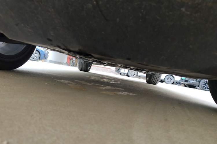 Used CHANGAN OSHAN X5 2021 1.5T DCT Prestige Edition Chassis Front