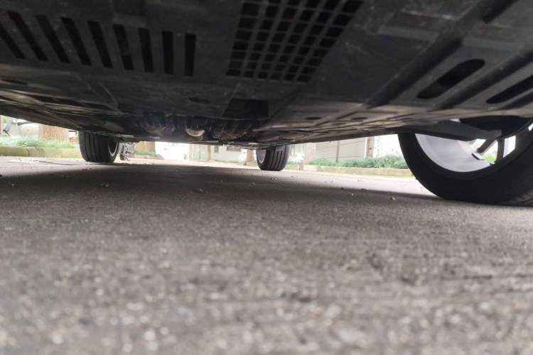 Used CHANGAN OSHAN X5 2021 1.5T DCT Flagship Edition Chassis Front