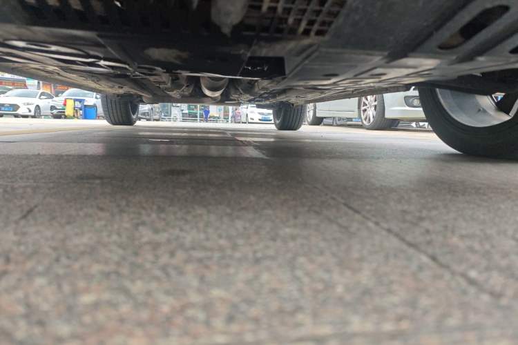 Used CHANGAN OSHAN X5 2021 1.5T DCT Flagship Edition Chassis Front
