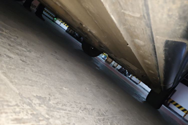 Used CHANGAN OSHAN X5 2021 1.5T DCT Flagship Edition Chassis Front Left