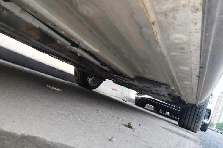 Used CHANGAN OSHAN X5 2021 1.5T DCT Flagship Edition Chassis Front Left