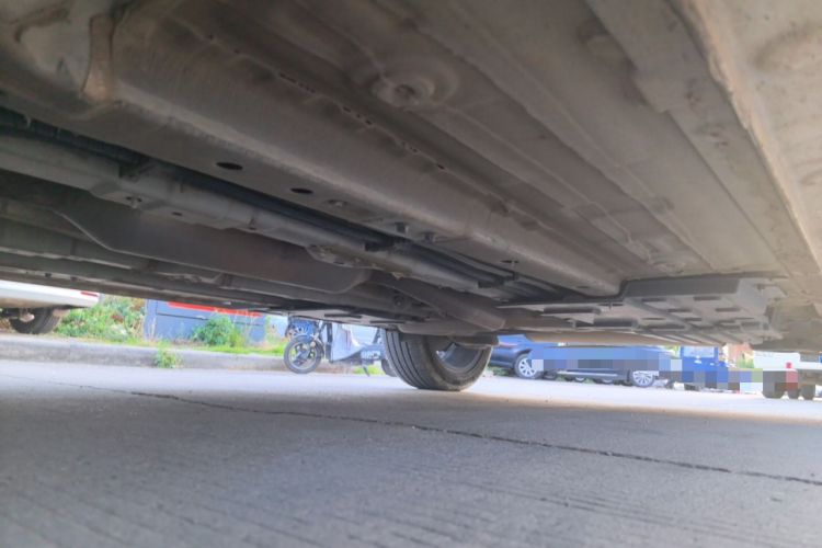 Used CHANGAN OSHAN X5 2021 1.5T DCT Prestige Edition Chassis Front Left
