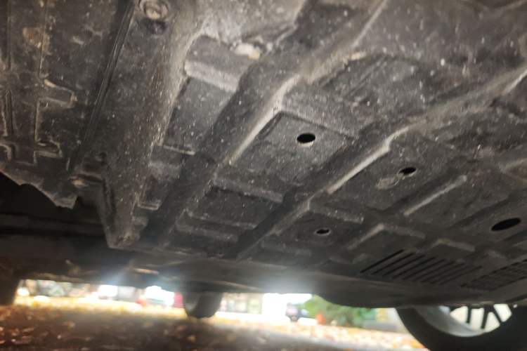 Used CHANGAN OSHAN X5 2021 1.5T DCT Flagship Edition Chassis Front Right