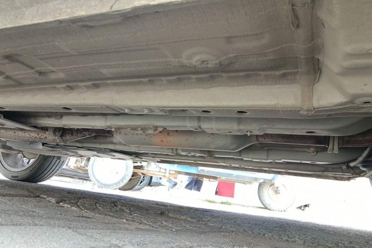 Used CHANGAN OSHAN X5 2021 1.5T DCT Flagship Edition Chassis Front Right