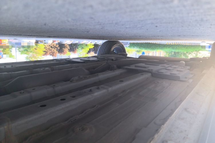 Used CHANGAN OSHAN X5 2021 1.5T DCT Prestige Edition Chassis Front Right