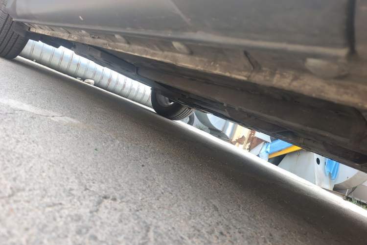 Used CHANGAN OSHAN X5 2021 1.6L CVT Luxury Version Chassis Front Right