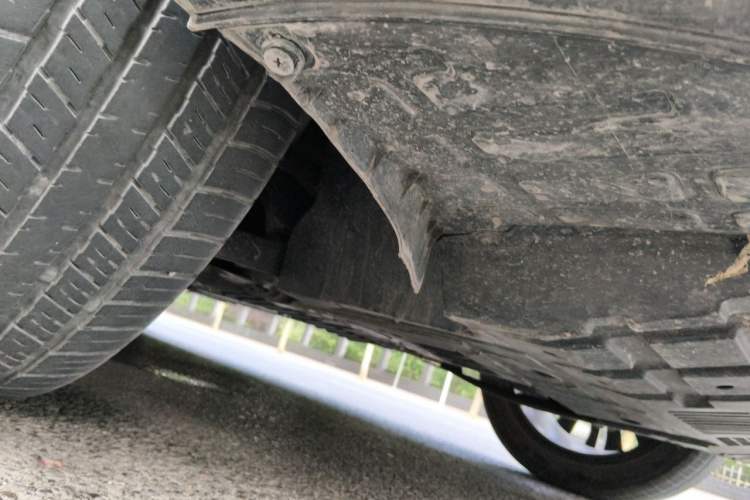 Used CHANGAN OSHAN X5 2021 1.5T DCT Luxury Edition Chassis Front Right