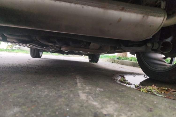 Used CHANGAN OSHAN X5 2021 1.5T DCT Flagship Edition Chassis Rear