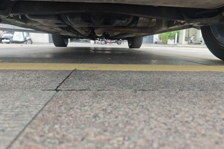 Used CHANGAN OSHAN X5 2021 1.5T DCT Flagship Edition Chassis Rear