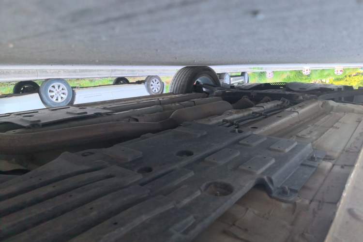 Used CHANGAN OSHAN X5 2021 1.5T DCT Prestige Edition Chassis Rear Left