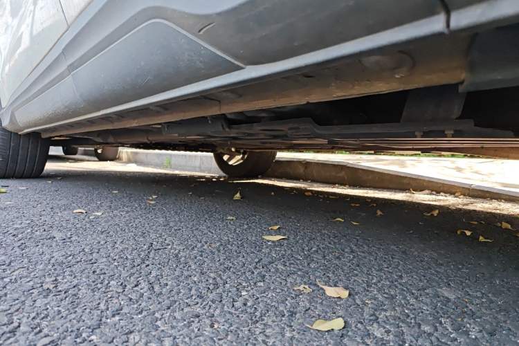 Used CHANGAN OSHAN X5 2021 1.5T DCT Prestige Edition Chassis Rear Left