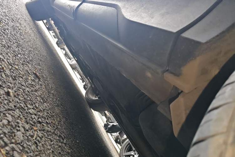 Used CHANGAN OSHAN X5 2021 1.5T DCT Luxury Edition Chassis Rear Left