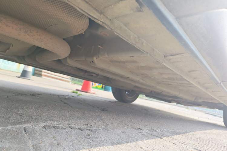 Used CHANGAN OSHAN X5 2021 1.6L CVT Luxury Model Chassis Rear Right