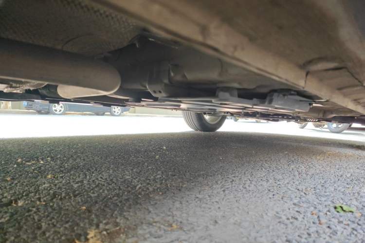 Used CHANGAN OSHAN X5 2021 1.6L CVT Luxury Model Chassis Rear Right