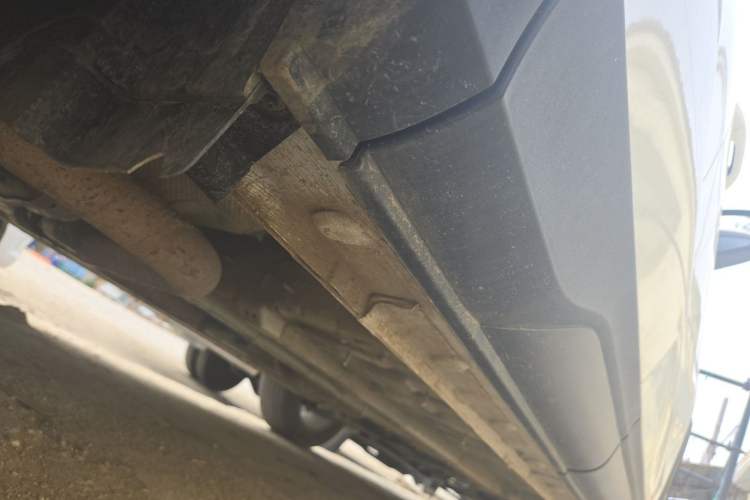 Used CHANGAN OSHAN X5 2021 1.5T DCT Prestige Edition Chassis Rear Right