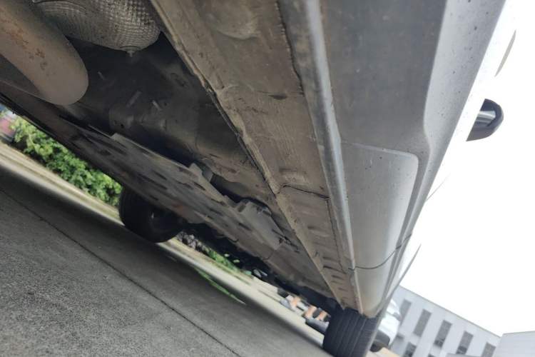 Used CHANGAN OSHAN X5 2021 1.5T DCT Luxury Edition Chassis Rear Right