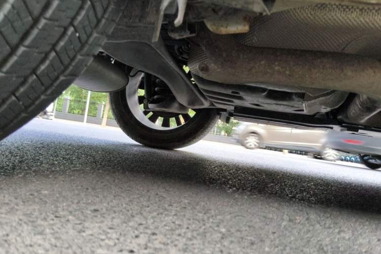Used CHANGAN OSHAN X5 2021 1.5T DCT Luxury Edition Chassis Rear Right