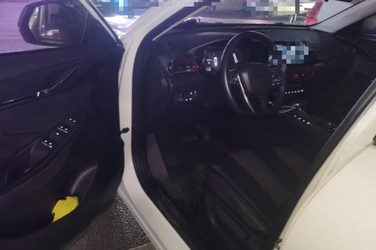 Used CHANGAN OSHAN X5 2021 1.5T DCT Prestige Edition Driver Seat