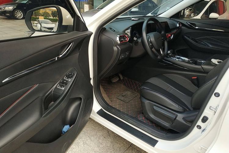 Used CHANGAN OSHAN X5 2021 1.6L CVT Comfort Model Driver Seat