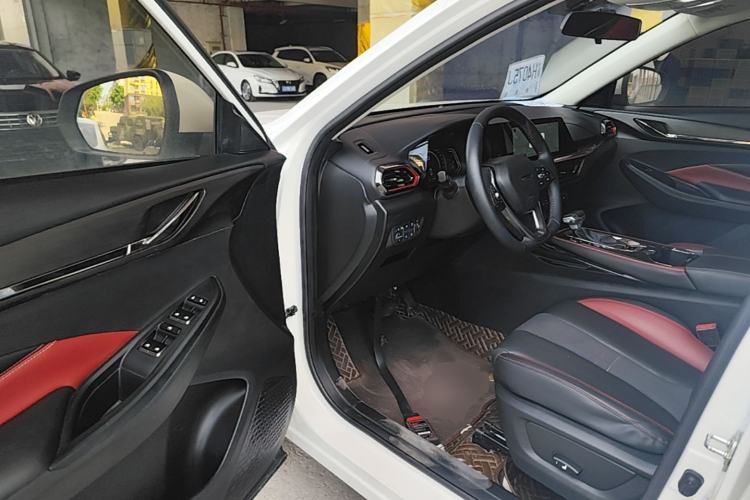 Used CHANGAN OSHAN X5 2021 1.5T DCT Flagship Edition Driver Seat