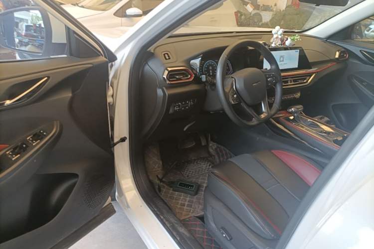 Used CHANGAN OSHAN X5 2021 1.5T DCT Flagship Edition Driver Seat