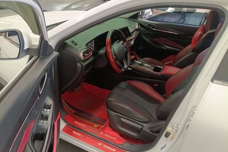 Used CHANGAN OSHAN X5 2021 1.5T DCT Prestige Edition Driver Seat