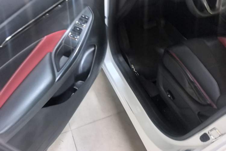 Used CHANGAN OSHAN X5 2021 1.5T DCT Flagship Edition Driver Seat