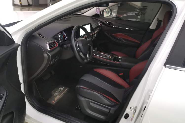Used CHANGAN OSHAN X5 2021 1.5T DCT Prestige Edition Driver Seat